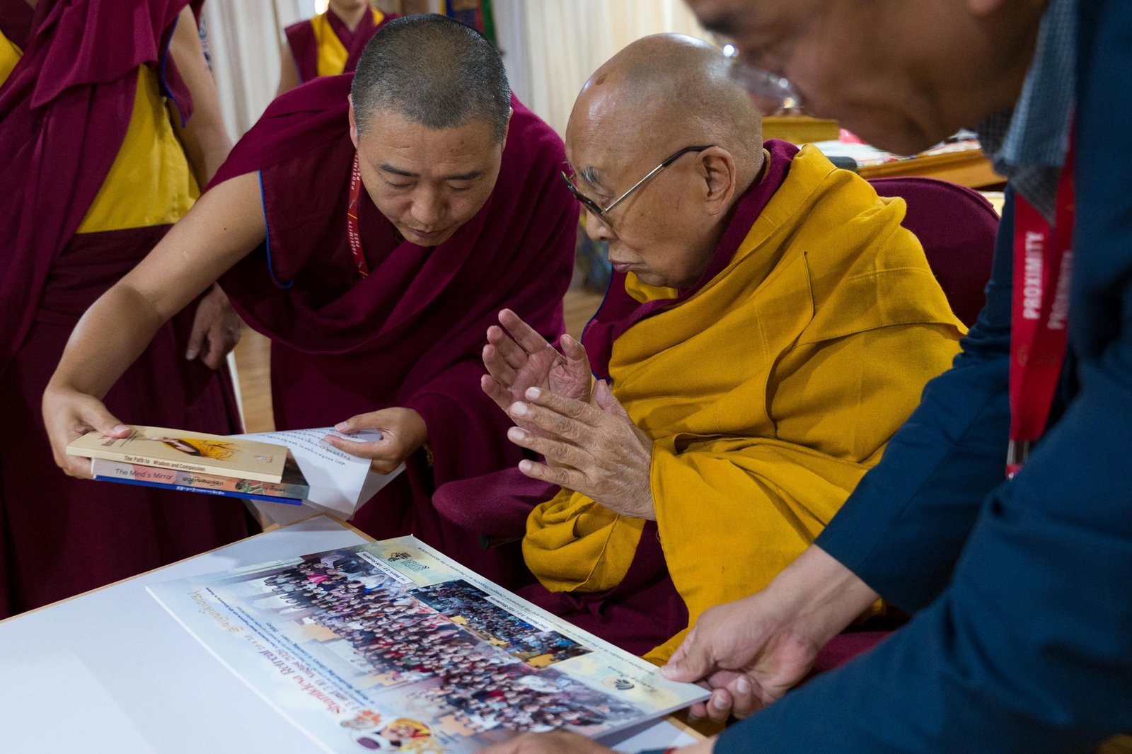 His Holiness the Dalai Lama Briefed on Successful Residential Retreats of Flowering Dharma